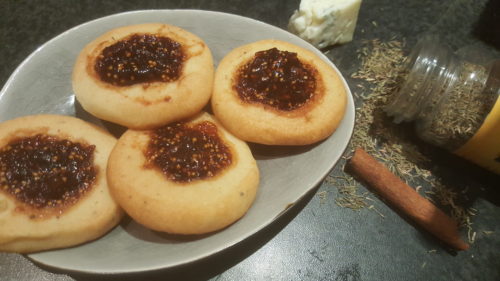 Circular Thyme Blue Cheese Cookies with Fig Jam in the Center